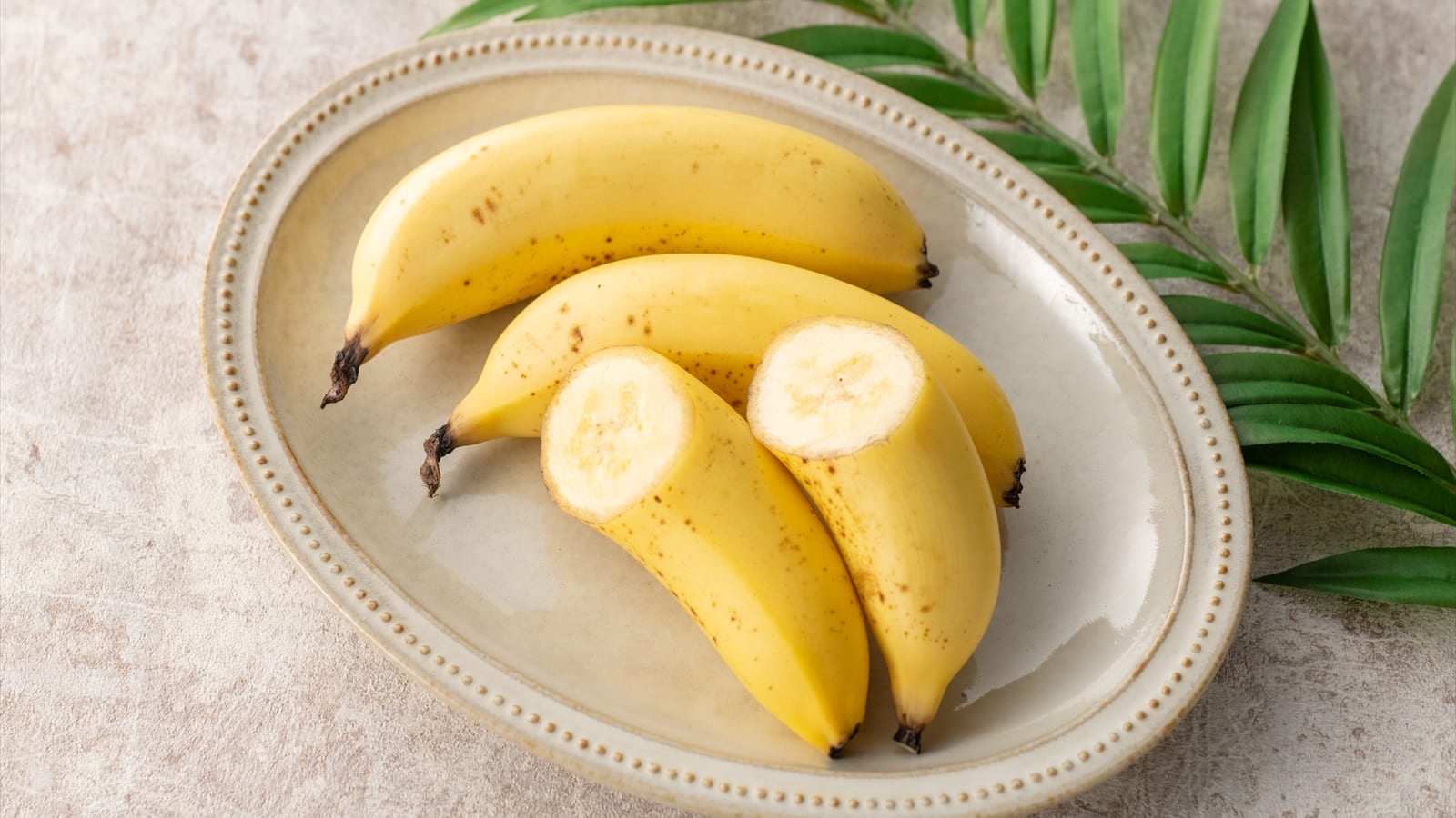 排熱を利用し、新潟で栽培したバナナ「越後バナーナ」