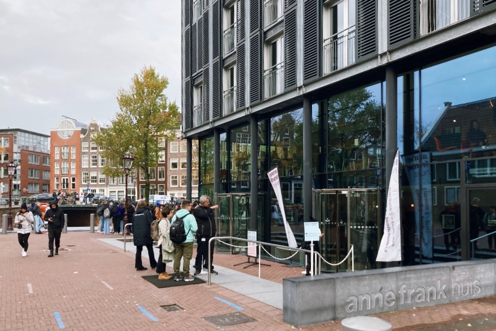 オランダ総選挙の投票所になった「アンネ・フランクの家」