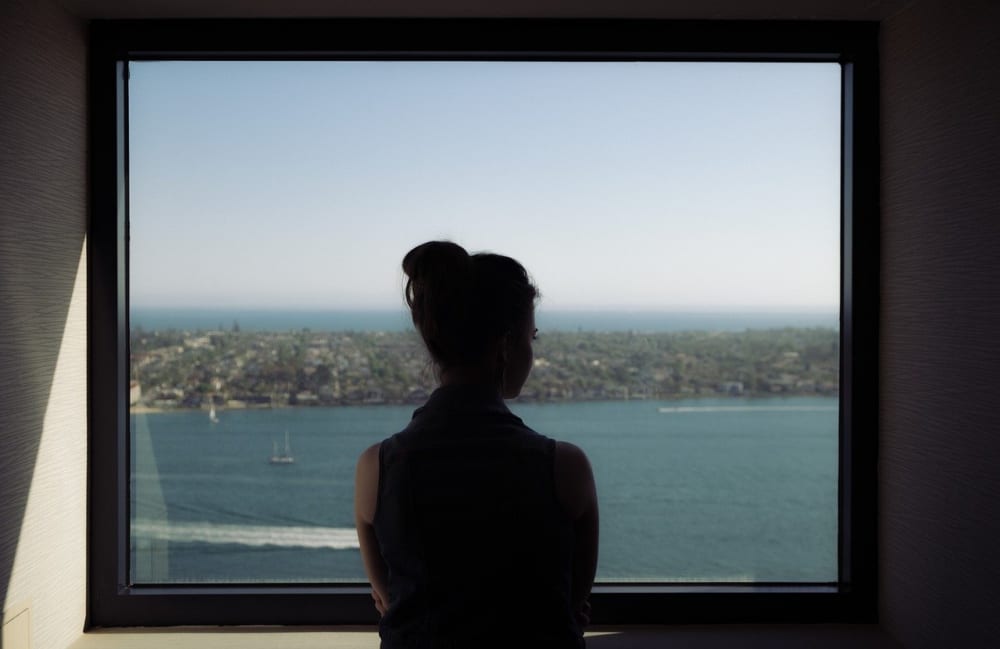 世界各地の窓辺からの景色を眺められる「WindowSwap」
