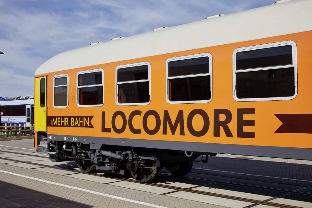 クラウドファンディングで作られたドイツのエコ電車「Locomore」